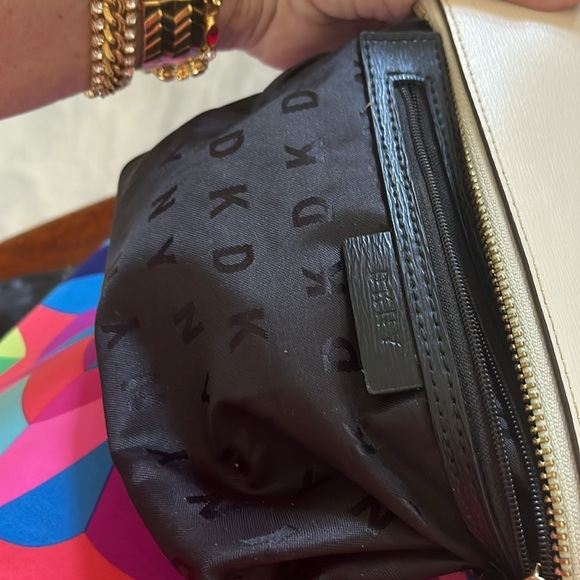 DKNY   Crossbody bag  Three zippered compartments  ivory/cream  Genuine leather - Picture 14 of 16